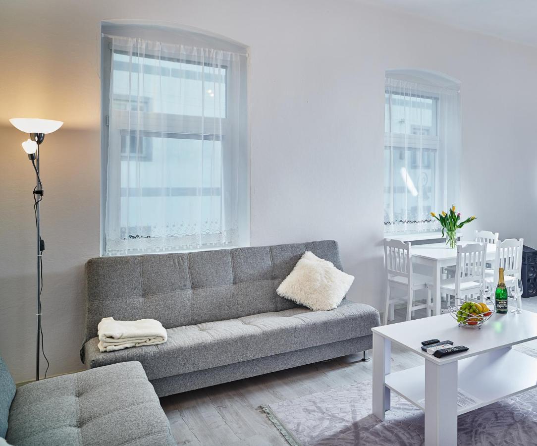 Apartman Bb Centrum Banska Bystrica Luaran gambar